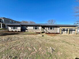 571 Stevenson St in Nashville, TN - Building Photo