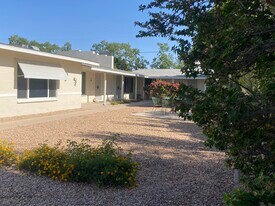 3629 E Glenrosa Ave, Unit 1 in Phoenix, AZ - Building Photo