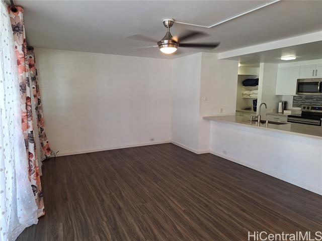 98-360-360 Koauka Loop in Aiea, HI - Building Photo - Building Photo