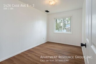 1426 Case Ave E in St. Paul, MN - Building Photo - Building Photo