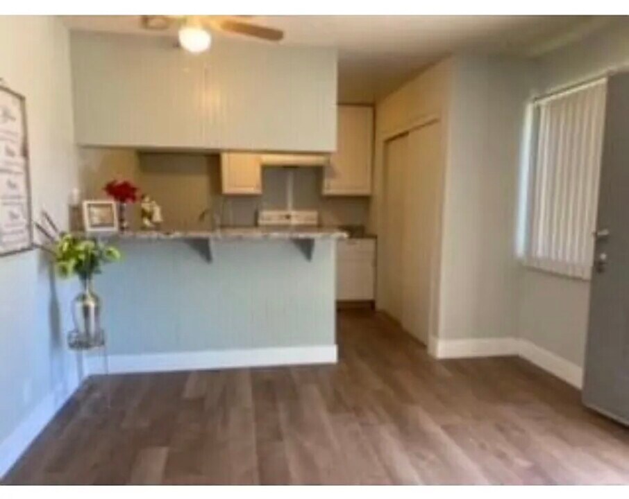 1323 Pinetree Dr, Unit 1323 Pinetree Dr #1 in Stockton, CA - Building Photo