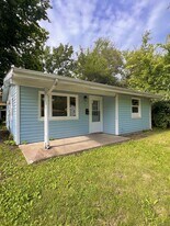 214 W Worley St in Columbia, MO - Building Photo