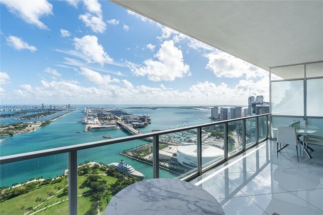 property at 1100 Biscayne Blvd
