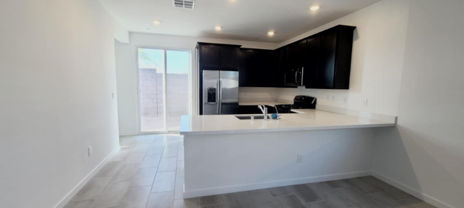 9500 Sequoia Rdg Ave in Las Vegas, NV - Building Photo - Building Photo