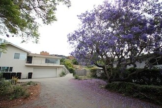 5061 Foothill Blvd in San Diego, CA - Building Photo - Building Photo