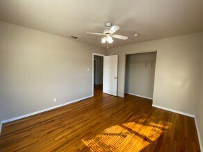 506 Ellana Claire Ct in San Antonio, TX - Building Photo - Building Photo