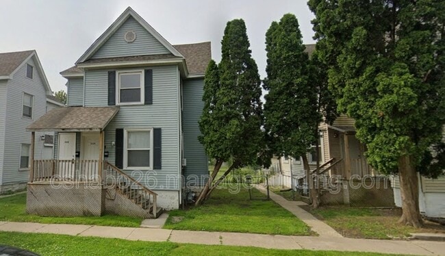 property at 322 W Merchant St