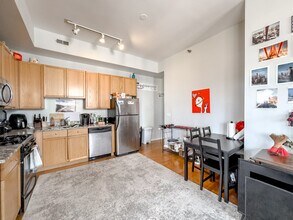 1464 S Michigan Ave in Chicago, IL - Building Photo - Building Photo