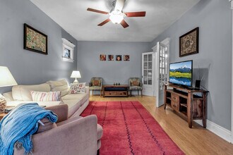 82 St James Pl in Buffalo, NY - Building Photo - Building Photo