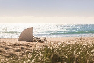 10295 Collins Ave, Unit 308 in Bal Harbour, FL - Building Photo - Building Photo