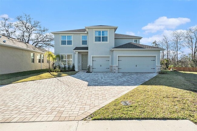 22990 Scaglione Dr in Lutz, FL - Building Photo - Building Photo