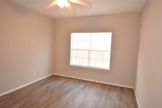 12565 Melville Dr in Montgomery, TX - Building Photo - Building Photo