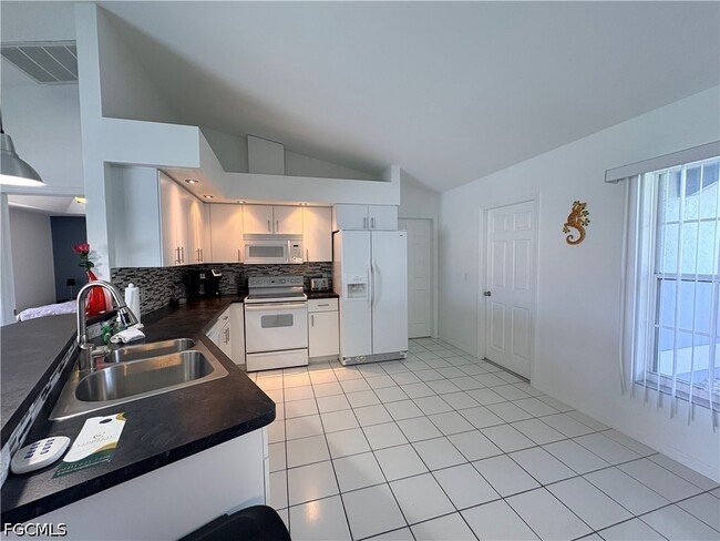 property at 2823 SW 39th Terrace
