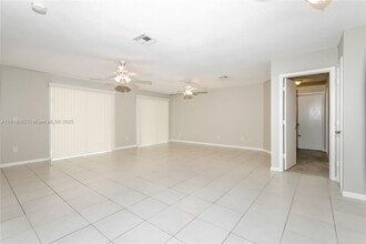 22458 SW 56th Ave in Boca Raton, FL - Building Photo - Building Photo