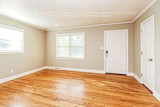 1142 Eastview Dr in Charlotte, NC - Building Photo - Building Photo