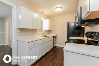 1329 S Liberty St in Independence, MO - Building Photo - Building Photo