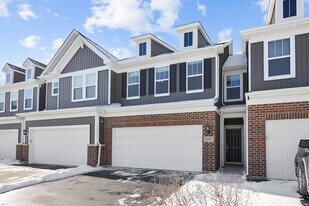 537 Watercress Dr in Aurora, IL - Building Photo