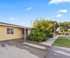 6297 Orizaba Ave in Long Beach, CA - Building Photo