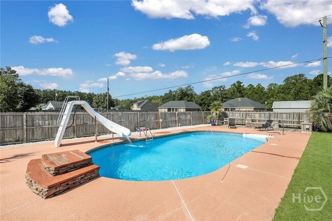 property at 106 Laurel Ln