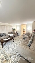5 Bernadine St in Sayreville, NJ - Building Photo - Building Photo