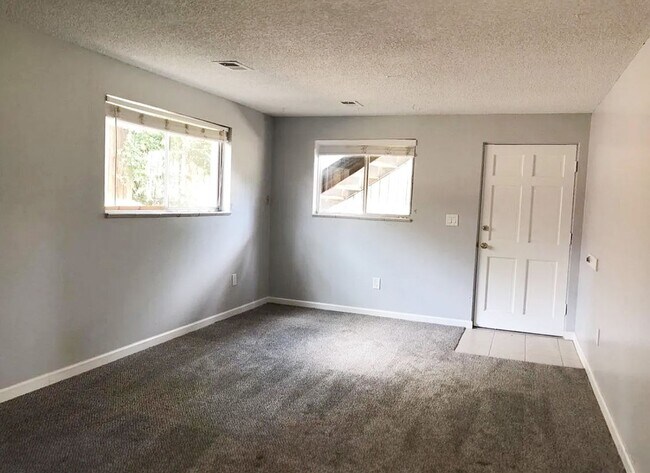 4639-4641 S Acoma St in Englewood, CO - Building Photo - Building Photo