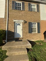 8203 Durness Ct in Severn, MD - Building Photo