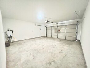 31508 Casamari Dr in Huffman, TX - Foto de edificio - Building Photo