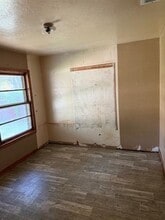 708 Cooper St in Bowie, TX - Building Photo - Building Photo