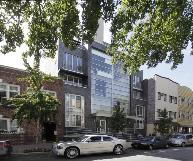 152 Withers St in Brooklyn, NY - Foto de edificio - Building Photo