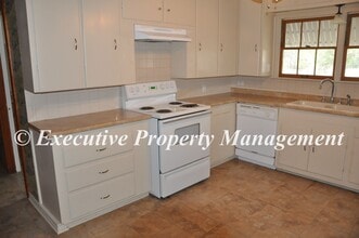 3484 County Rd 4390 in Kempner, TX - Building Photo - Building Photo