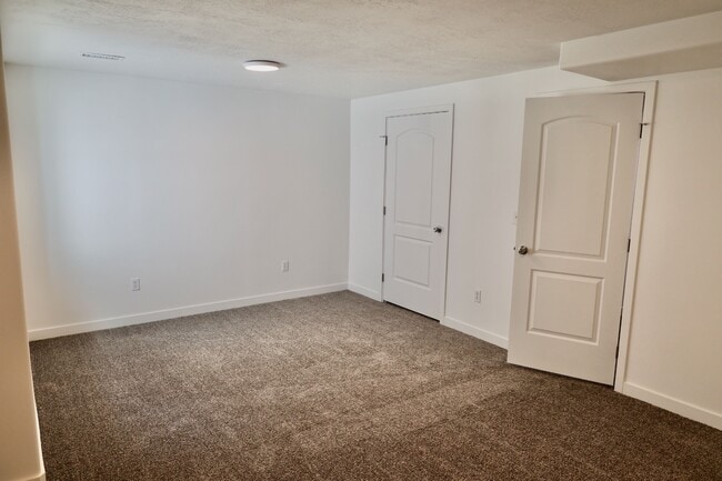 property at 15104 S Wild Horse Wy