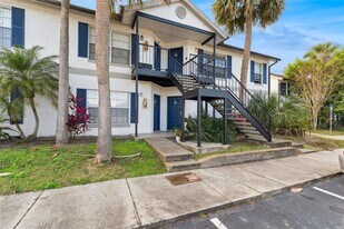 3651 N Goldenrod Rd in Winter Park, FL - Building Photo