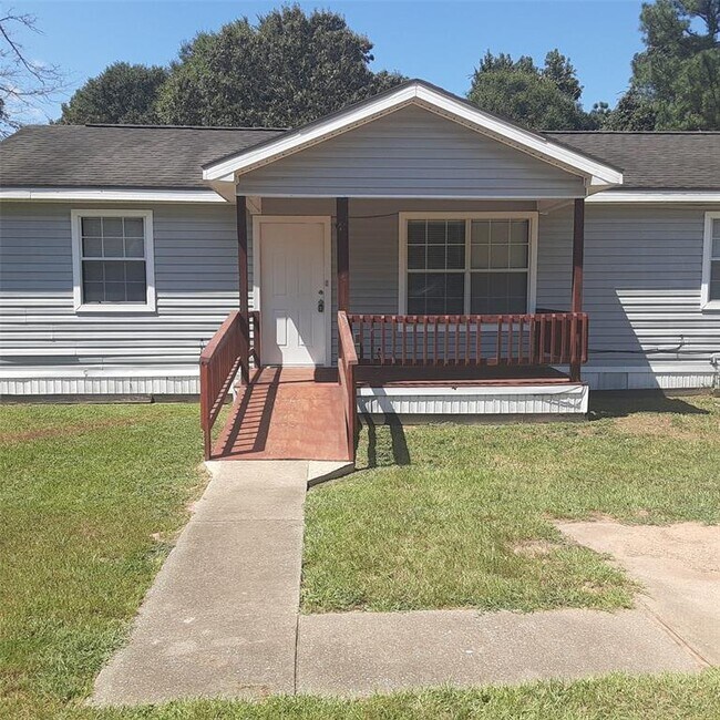 41 Sunset Ridge Dr Rentals in Coldspring, TX