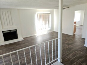 246 Parkcreek Ct in San Diego, CA - Building Photo - Building Photo
