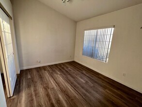 816 Argenta Ct in Henderson, NV - Building Photo - Building Photo