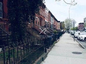 595 Lexington Ave in Brooklyn, NY - Building Photo - Building Photo