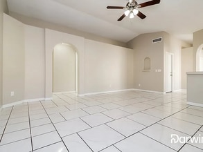 9191 N 70th Dr in Peoria, AZ - Building Photo - Building Photo