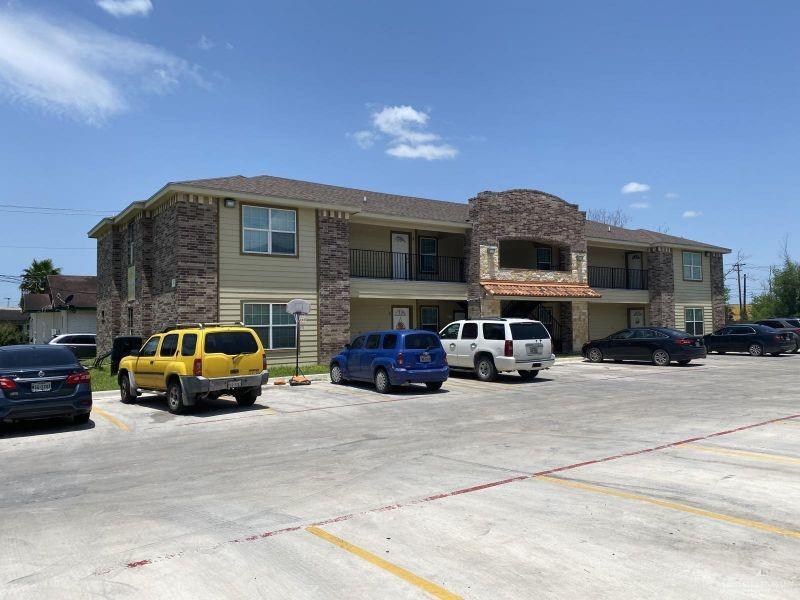 416 E 5th St in Weslaco, TX - Building Photo