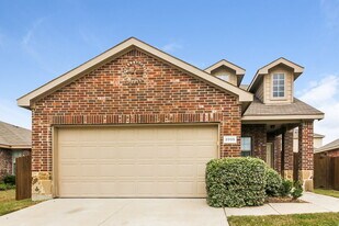 2005 Blakehill Dr in Forney, TX - Building Photo