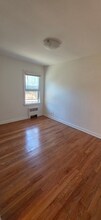 826 E Henry Clay St in Whitefish Bay, WI - Building Photo - Building Photo