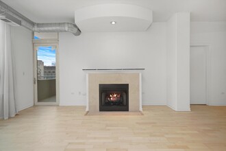 909 W Washington Blvd in Chicago, IL - Building Photo - Building Photo