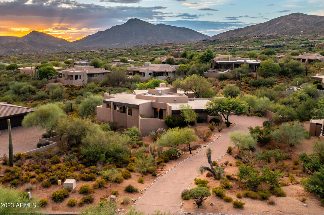 10646 E Tamarisk Way in Scottsdale, AZ - Building Photo