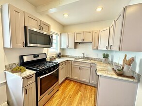 19 Thornton St in Revere, MA - Building Photo - Building Photo