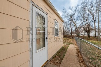 2937 Timberlane in Wichita, KS - Building Photo - Building Photo