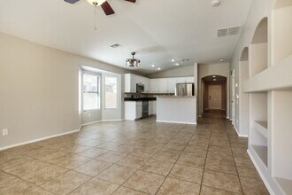 5027 W Melody Ln in Phoenix, AZ - Building Photo - Building Photo