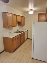 9726 5th St, Unit 3C in Highland, IN - Foto de edificio - Building Photo