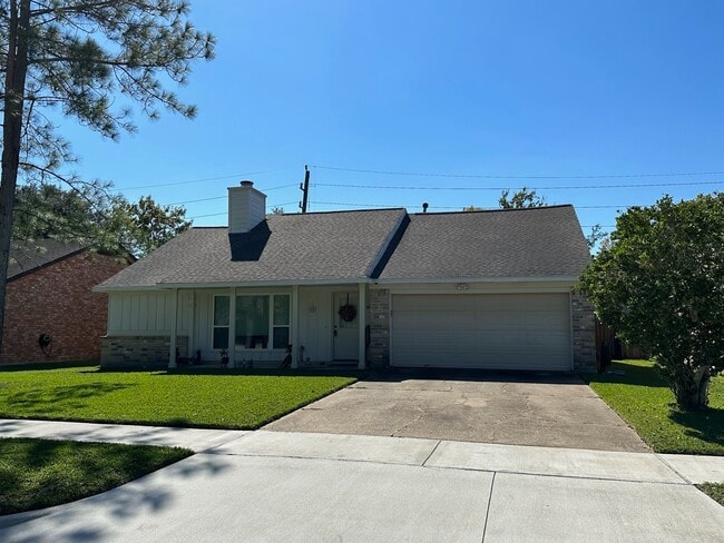 property at 3114 Sleepy Hollow Dr