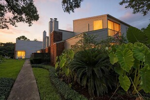 1532 Prairie Grove Dr in Houston, TX - Building Photo