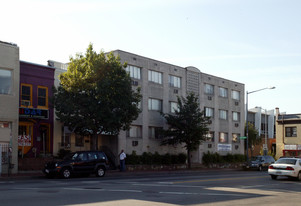 GEORGIA FLATS in Washington, DC - Foto de edificio - Building Photo