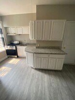 351 Greenmount Ave in Baltimore, MD - Building Photo